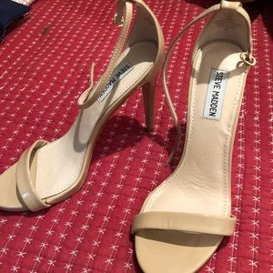 Steve Madden Nude Heels